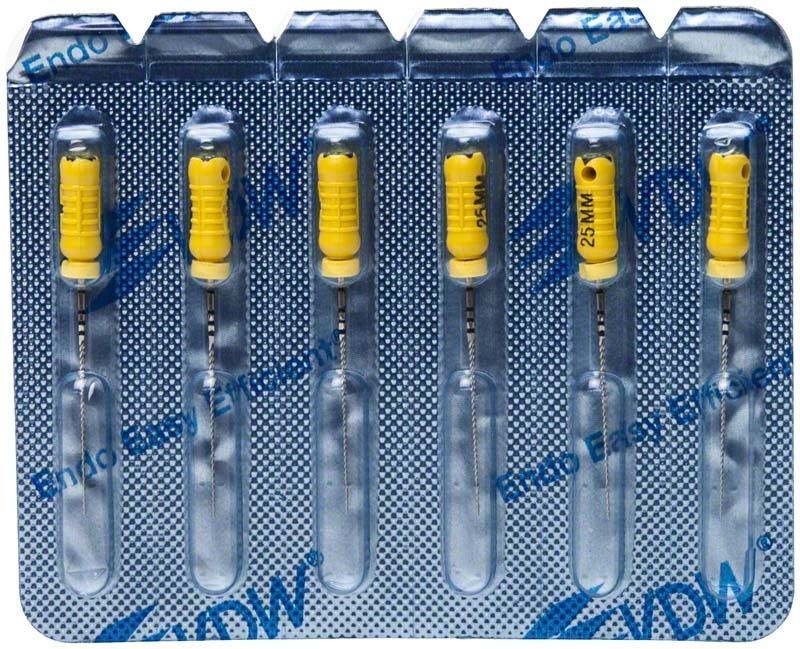 K-Feilen 25mm Gr. 020 in Blisterverpackung mit gelben Griffen.