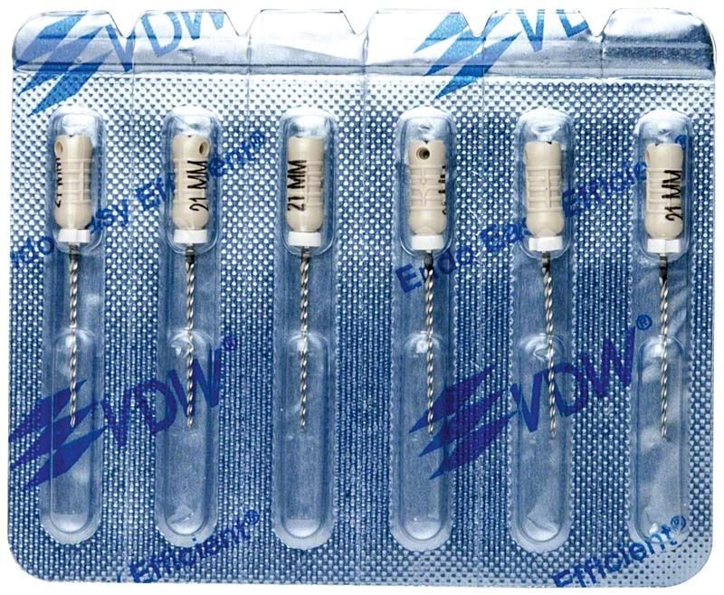 Verpackung mit sechs K-Bohrer 21mm von VDW für Wurzelkanalbehandlung.