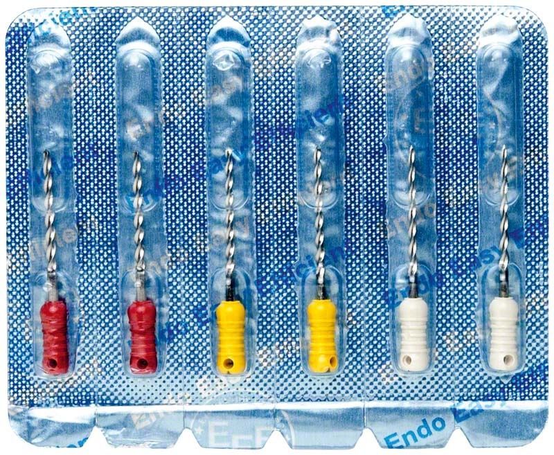 Verpackung mit sechs K-Bohrer 21mm Gr. 090-110 in verschiedenen Farben.