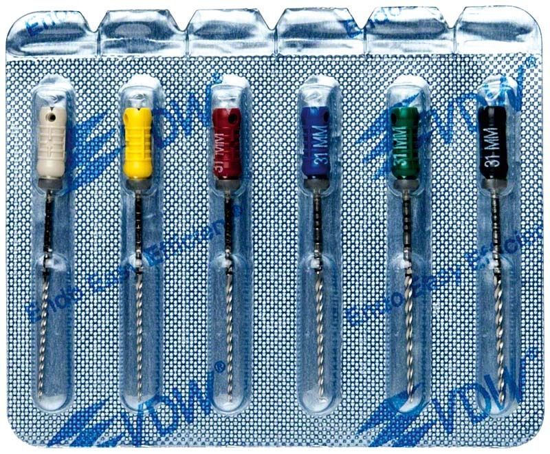 Verpackung von K-Bohrer 31mm Gr. 045-080 in verschiedenen Farben.