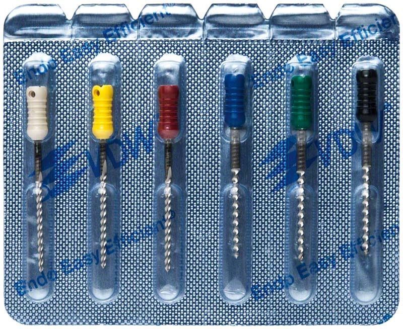 K-Feilen 25mm Gr. 090-140 in Blisterverpackung mit farbigen Griffen.