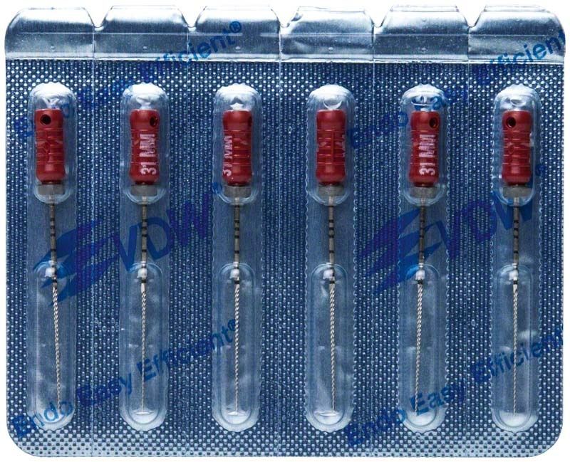 K-Feilen 31mm Gr. 025 in Blisterverpackung mit rotem Griff.