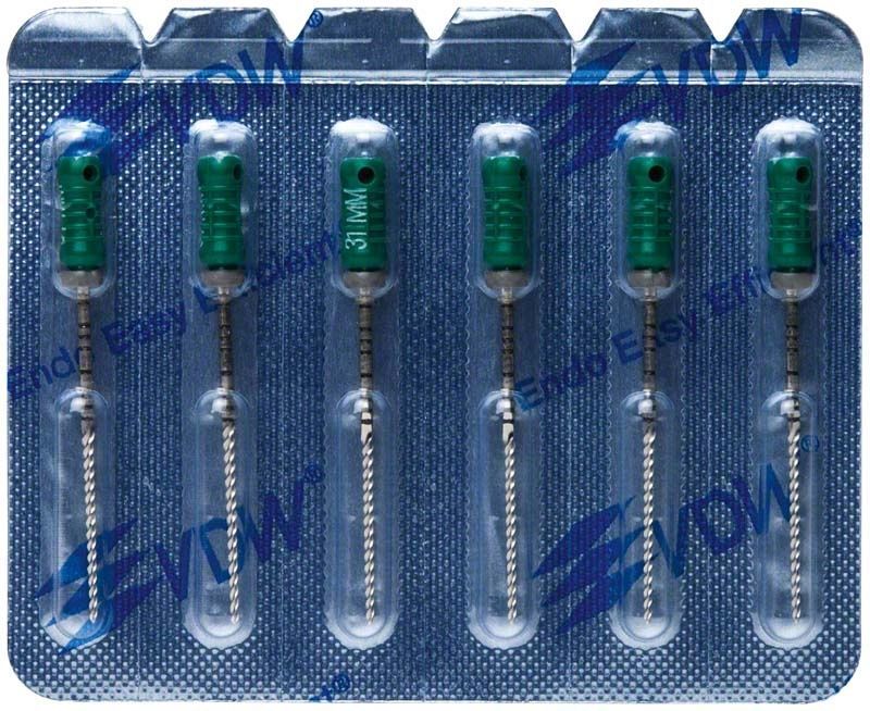 Sechs grüne K-Feilen 31mm Gr. 070 in Blisterverpackung.