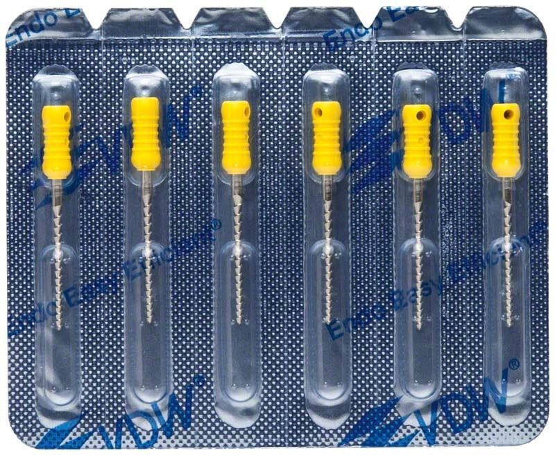 Sterile VDW® Hedström Feilen 21mm Gr. 100 in Blisterverpackung.