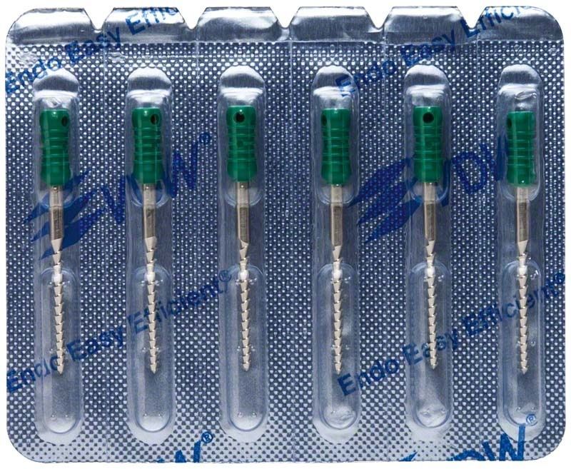 Sterile VDW Hedström Feilen 25mm Gr. 130 in Blisterverpackung.