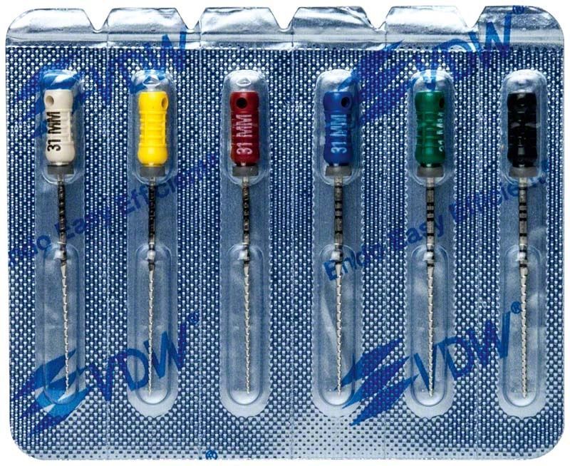 Sterile VDW Hedströmfeilen 31mm in verschiedenen Größen in Blisterverpackung.