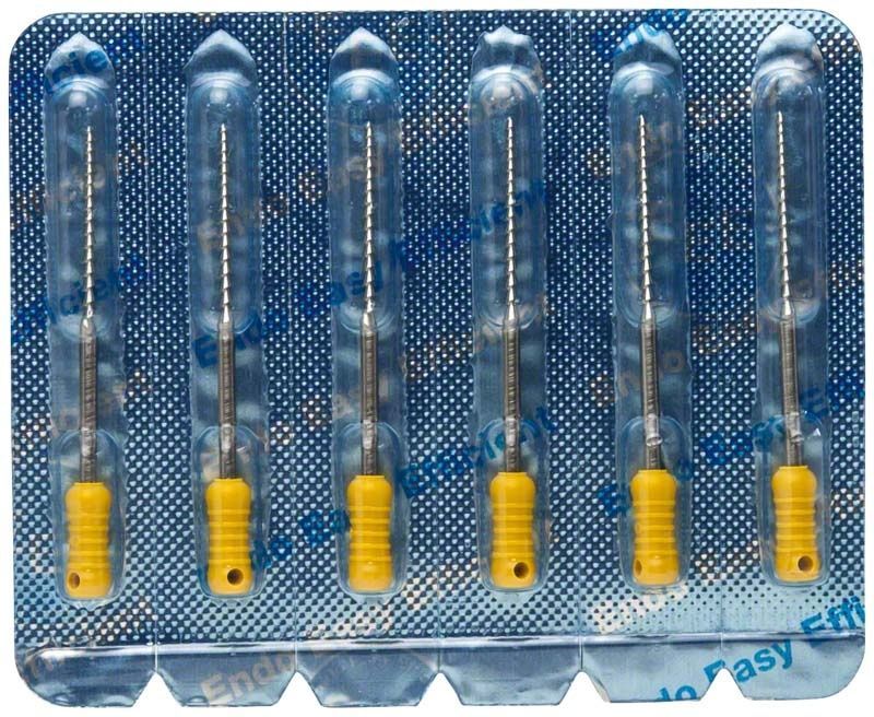 Sterile Hedström Feilen 31mm Gr. 100 in Blisterverpackung.