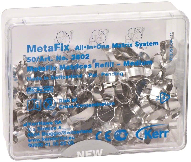 MetaFix Refill mittel in transparenter Verpackung mit silbernen Matrizenbändern.