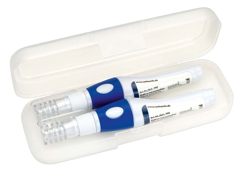 Ölstifte Set für Instrumentenpflege in transparenter Aufbewahrungsbox.