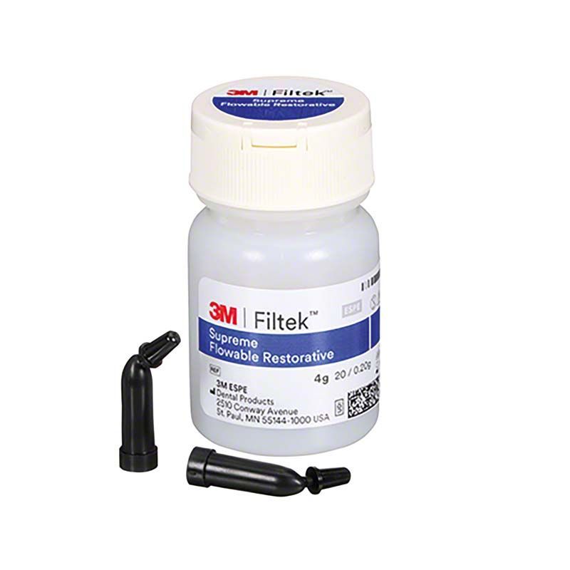 Filtek™ Supreme Flowable Kapseln A4 mit Verpackung und zwei Applikationsspitzen.