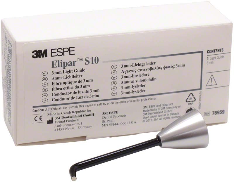 3mm-Lichtleiter Elipar™ S10 mit Produktverpackung im Hintergrund.
