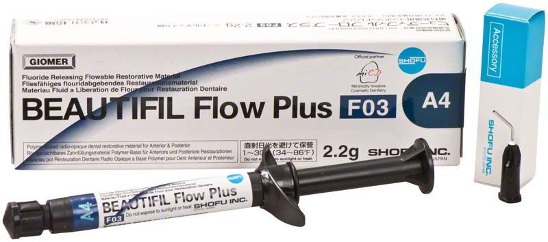 BEAUTIFIL Flow Plus Spritze F03 A4 mit Verpackung und Zubehör.