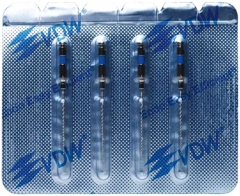 Wurzelfüller 21mm Gr. 030 in Blisterverpackung mit ISO-Farbkennzeichnung.