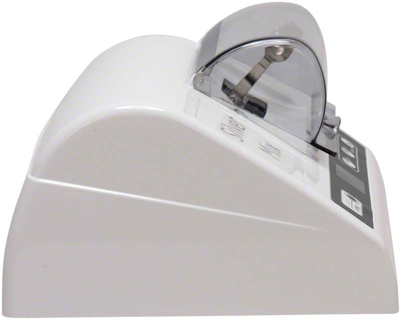 Silvermix Anmischgerät von der Seite mit geschlossenem Deckel.