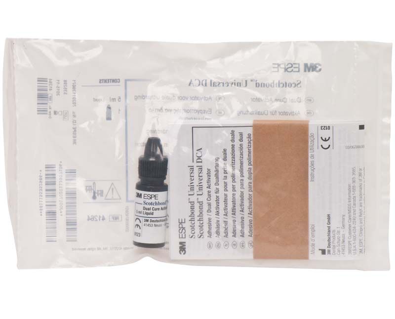 Scotchbond™ Universal DCA Verpackung mit 5 ml Flasche und Produktinformationen.