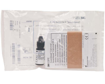 Scotchbond™ Universal DCA Verpackung mit 5 ml Flasche und Produktinformationen.
