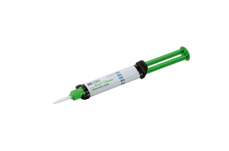 RelyX™ Ultimate Bleach 0,5 in grüner Doppelspritze.