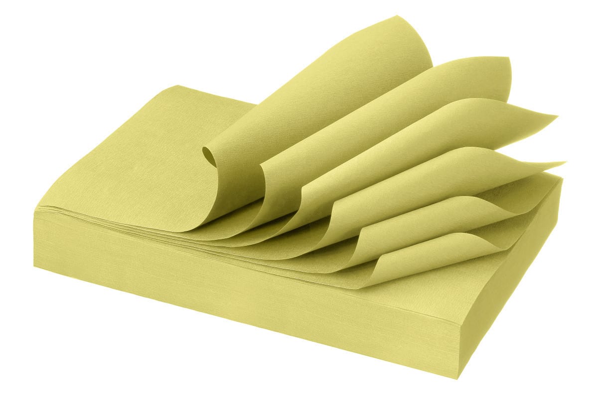 Norm Traypapier in Gelb, gestapeltes Zellstoffpapier für Dentaltrays, 18 x 28 cm.
