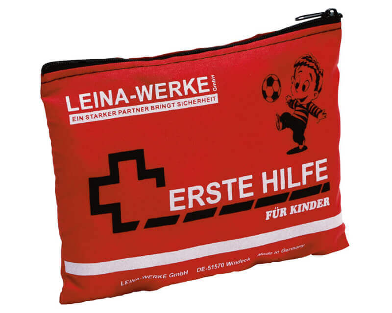 Erste Hilfe - Set für Kinder in roter Nylontasche mit Reißverschluss.